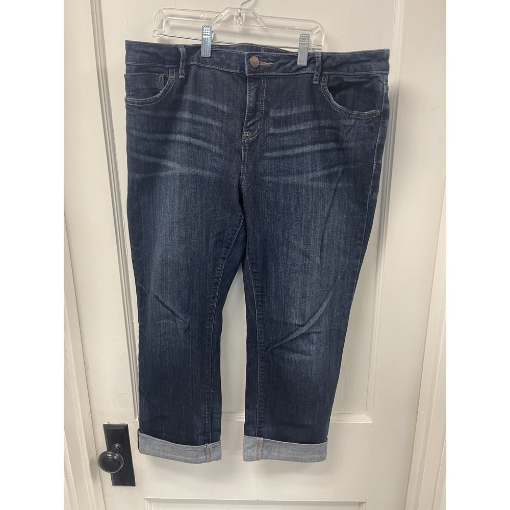 Vera Wang Simply Vera Mid Rise Capri Jeans Size 16 Blue